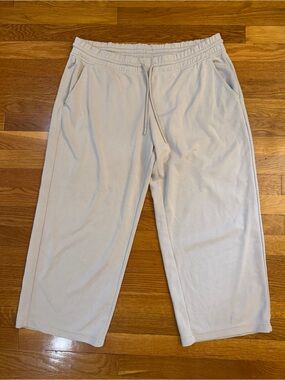 Athleta Seasoft Mid-rise Straight Crop Pants in Beige - Size XL